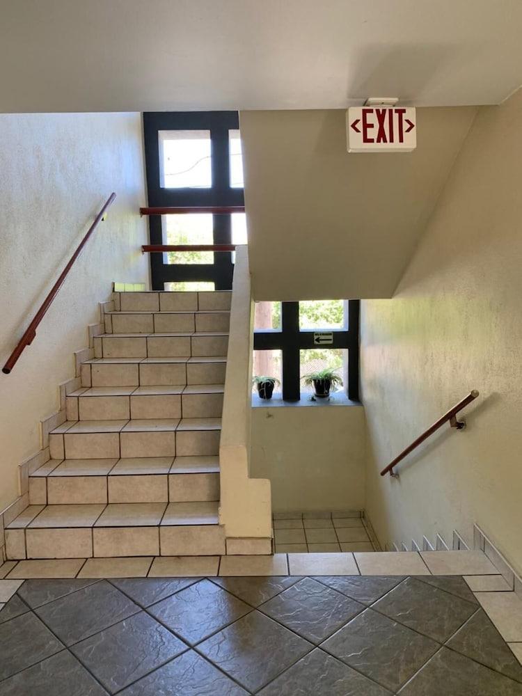 Hotel Posada Don Fernando Ensenada Eksteriør bilde